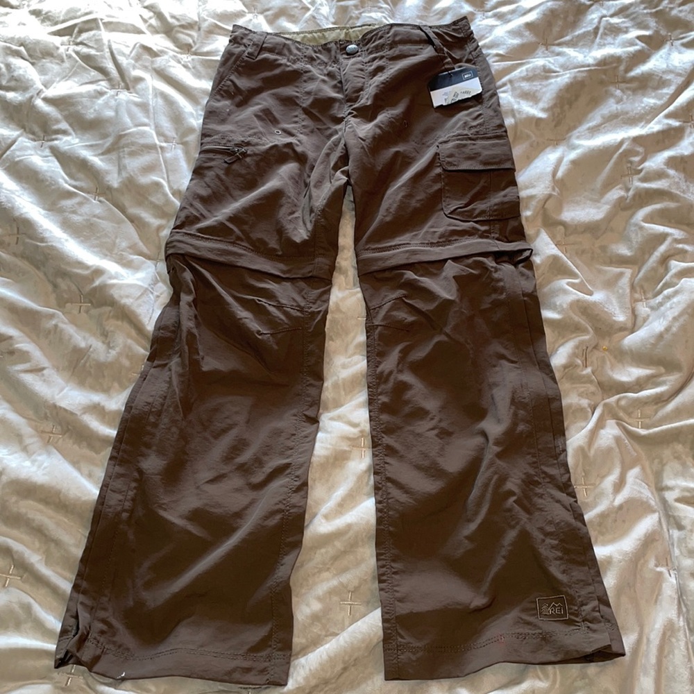 REI Girls XS (6-7) Sahara Convertible pants- Chocolate